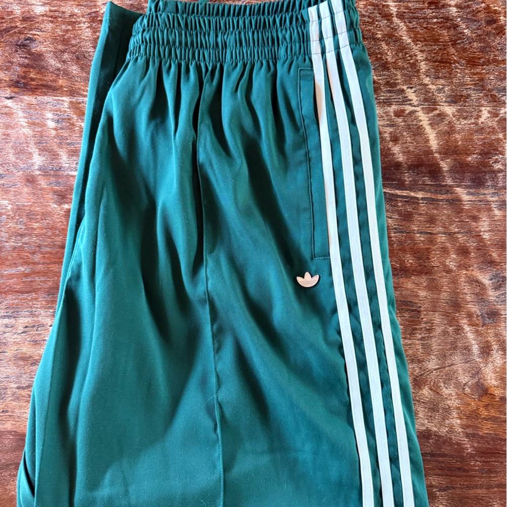 adidas Baggy Fit Pleated Teal Joggers with White Accents